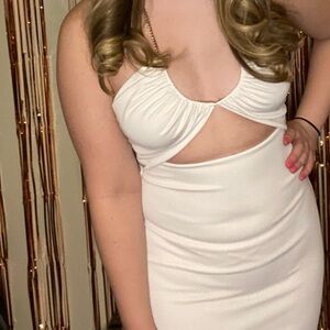 Alice and Olivia white dress size 6